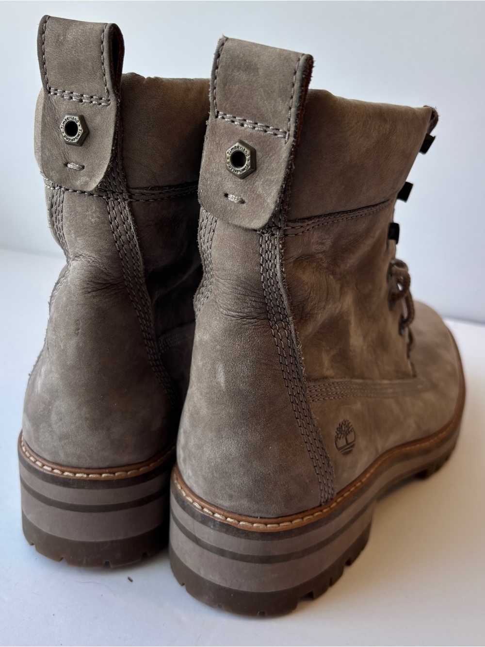 Timberland Courmayeur Valley 6-inch Lace-Up Boot - Size 10 - Picture 7 of 7